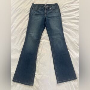 ND Curvy Boot Jeans Size 6R Medium Wash Stretch Bootcut Denim